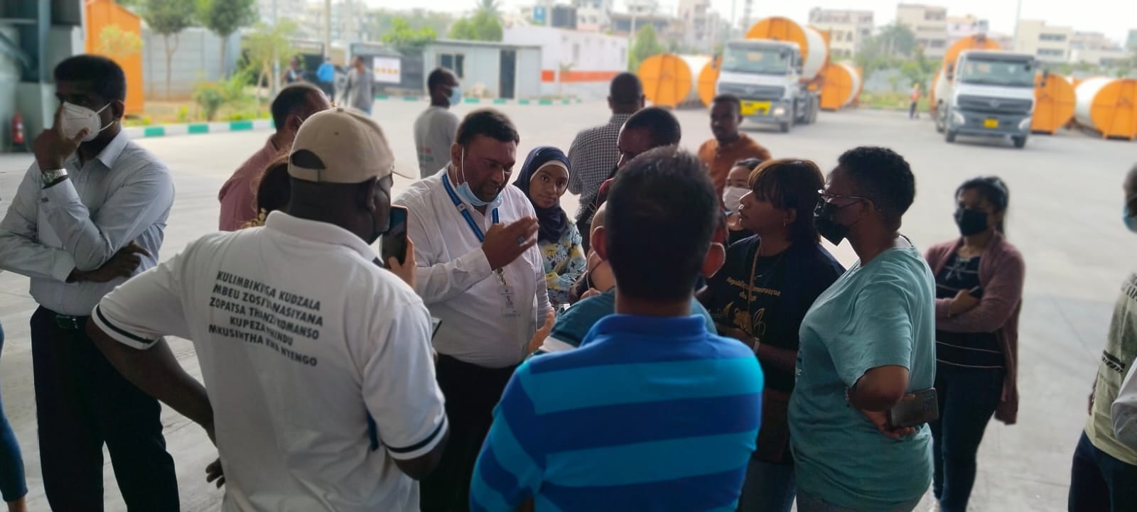 Interaction with ITEC program delegates at Waste Transfer Station